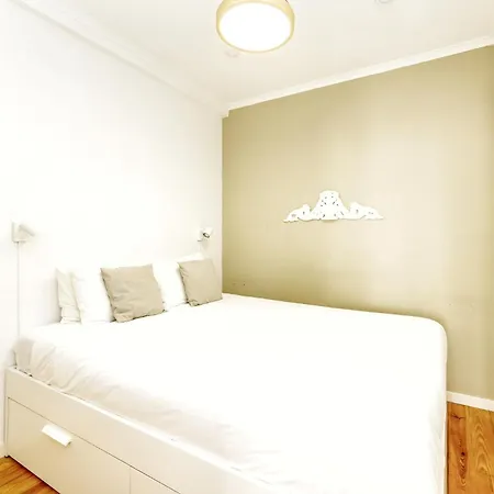 Charming 1 Bedroom In Mouraria Heart Of Historic Апартаменты *